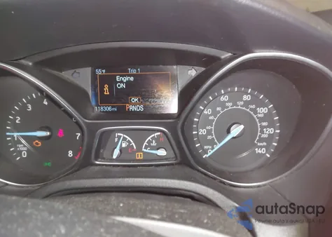 2015 Ford Focus Se z USA, uszkodzony, nr VIN 1FADP3F28FL235184